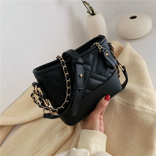 Небольшая сумка, универсальная сумка через плечо, сумка на одно плечо, в корейском стиле