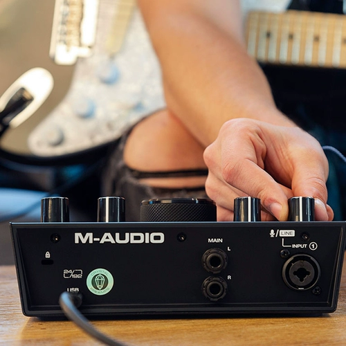 M-AUDIO AIR192 | 4 Профессиональная запись внешняя USB-звуковая карта, микширование пения новая аудио-интерфейс