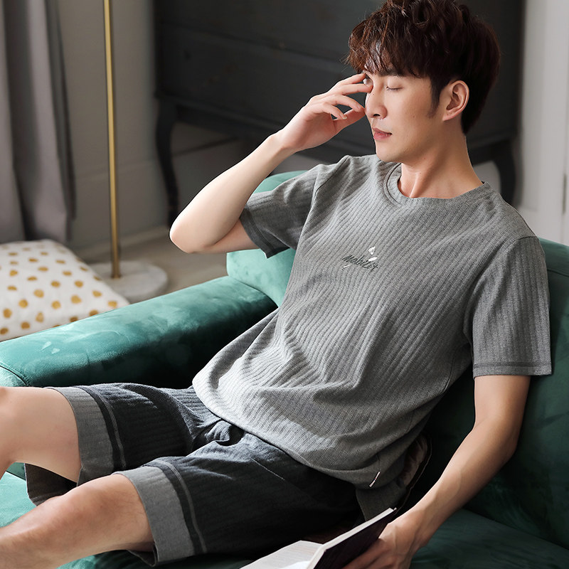 2022 New Sleepwear Men's Summer Pure Cotton Short Sleeve Shorts Thin section Young summer men's home Suits Suit