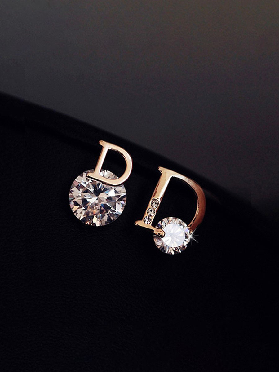 ins sense of luxury ~ light luxury temperament ~ simple women's fast fashion 925 sterling silver diamond earrings net red temperament trendy