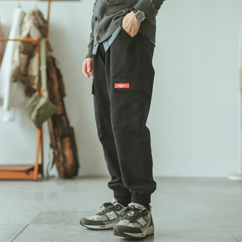 Spring loose bunches of leggings to thicken casual pants lovers