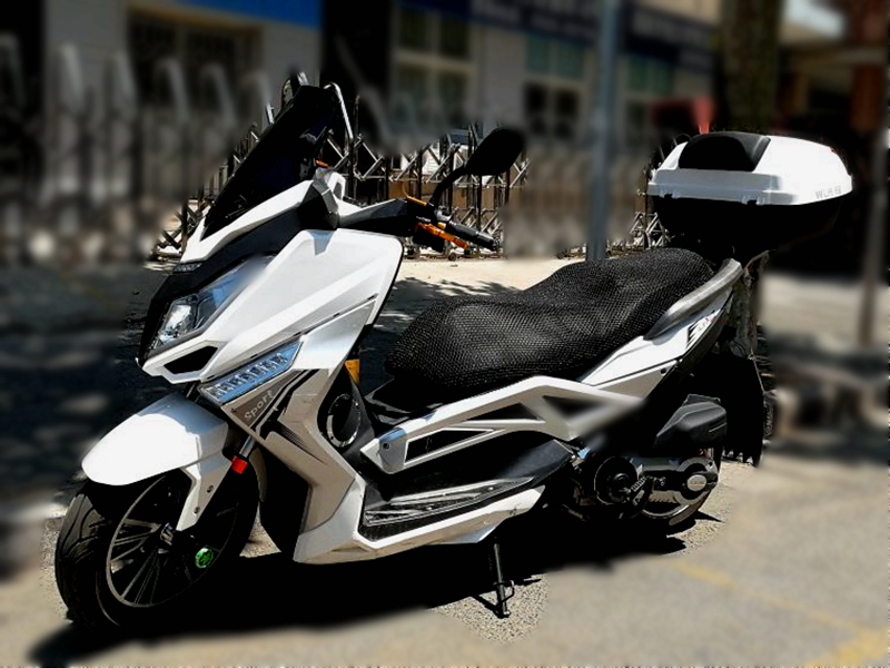 Đuôi xe máy Wan Lihao E66 General Silver Blade 250 Ma Jiesite Guobin cốp xe cực lớn thùng đồ xe máy