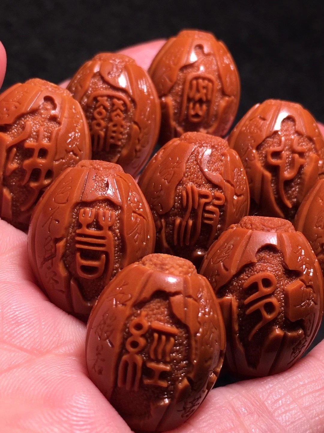 Olive nuclear sculpted handstring pure hand sculpted hearts carved by the sinicic engravings Su worked