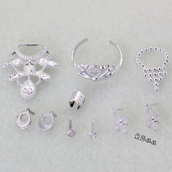 Doll Toy Universal Head Earrings Nail Crown Necklace Bracelet 10-piece Pack