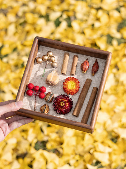 Solid Wood Hollow Three-Dimensional Photo Frame Display Stand Empty Frame Shell Dried Flower Specimen DIY Medal Badge Storage Display Frame