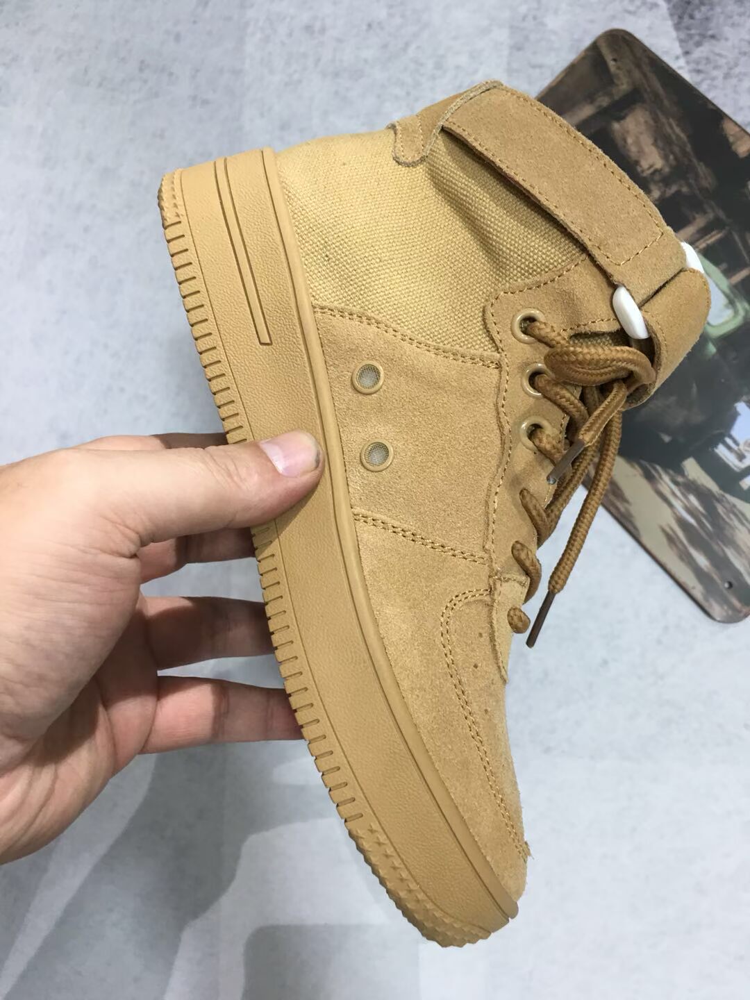 Mùa thu mới của phụ nữ giày da cao cấp giày cá nhân mô hình da mờ Velcro thủy triều hoang dã phẳng thể thao giản dị mẫu giày thể thao nữ đẹp