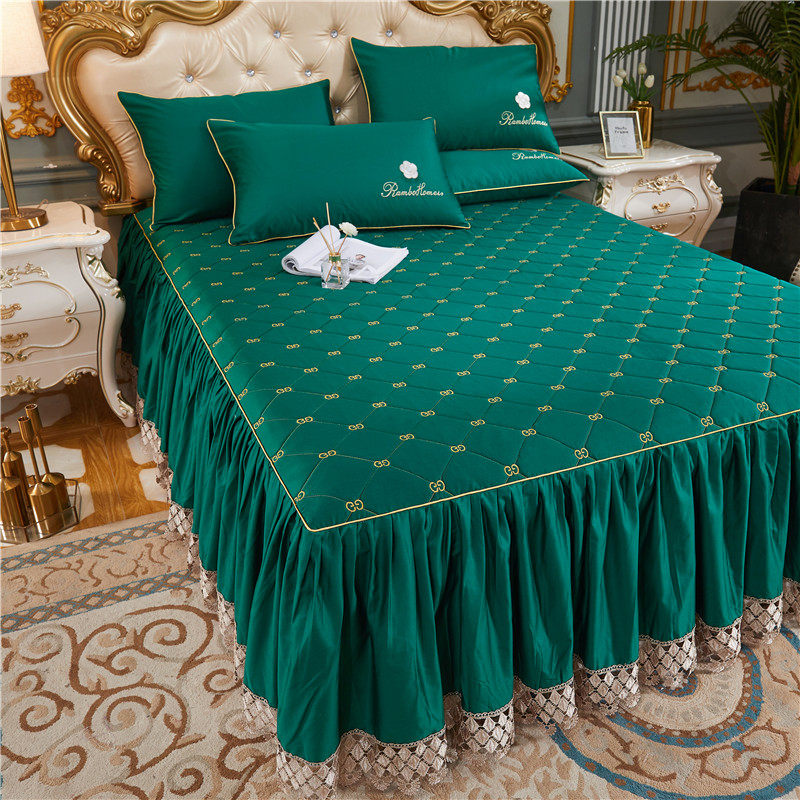 60pcs quilted cotton bed skirt European hollow lace bed cover quilted thickened mattress protector cotton bed cover