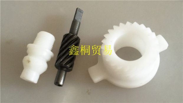 Áp dụng cho xe máy hạng nhẹ Sai Chi QS110 mileage răng / bánh răng đếm / bánh răng tốc độ / phụ kiện bánh răng tốc độ Nhông trước xe máy