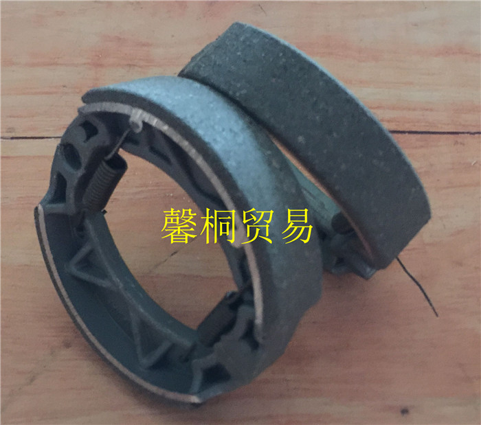 Áp dụng cho việc xây dựng khối phanh Yamaha JYM110 Ling Yaying Fufa F8 má phanh trước và sau JS110-3H- - Pad phanh giá bố thắng trước xe airblade