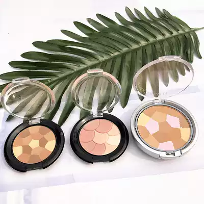 Really good use American P F mixed color powder cake blush Man fish scale heart shaped powder core multi-color 3E3
