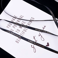 Тонкая нить - черный метр