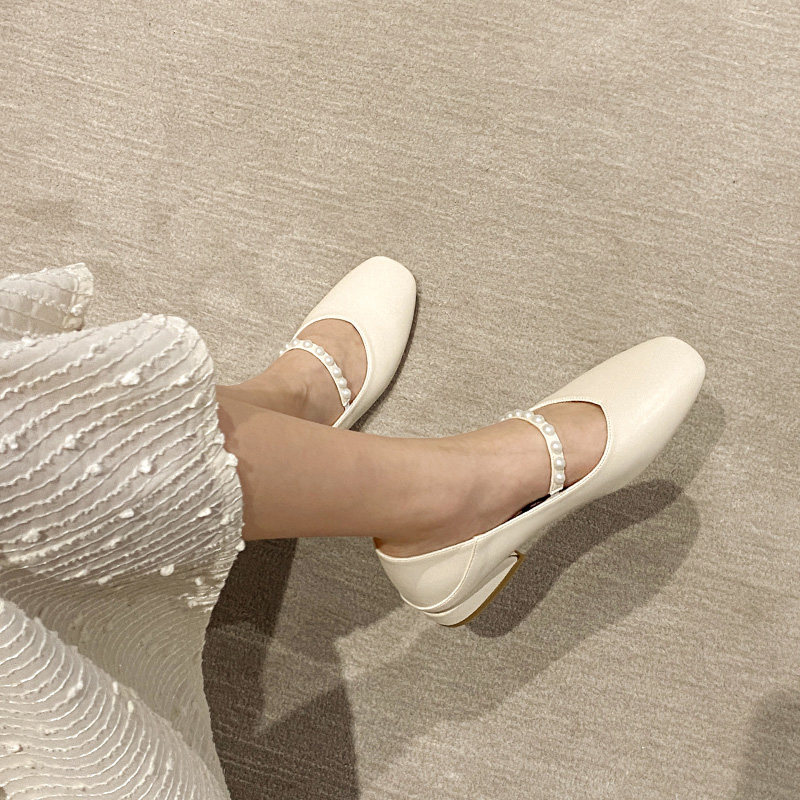 Square toe Mary Jane shoes 2021 grandma spring and autumn new evening shoes gentle wind low heel thick heel temperament single shoes women