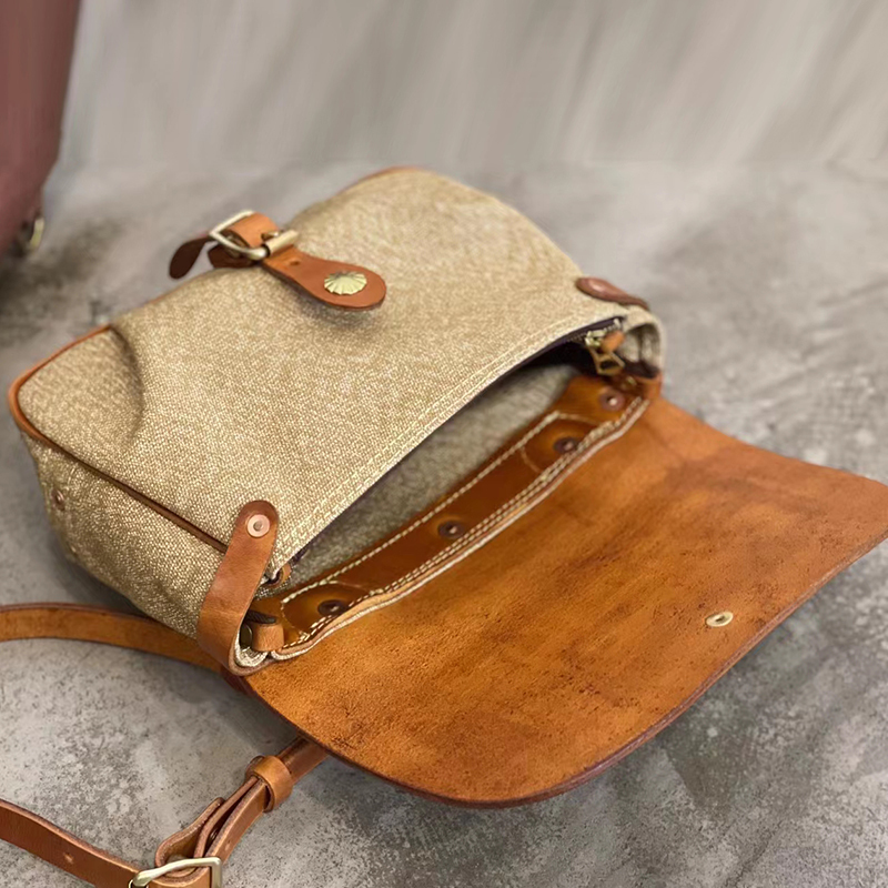 Chinese Valentine's Day Gift, Niche Design Bag, High-End Feel, 2024 New Commuter Small Bag, Versatile Crossbody Bag for Women, Summer
