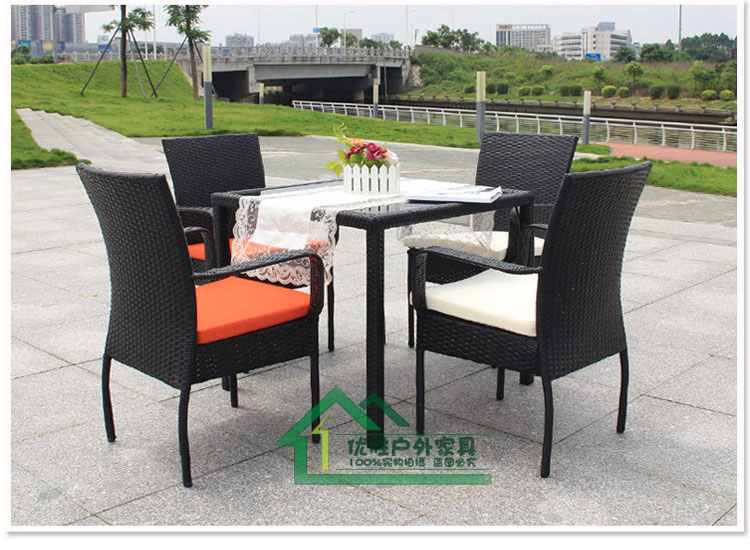 Ghế wicker năm mảnh cafe ngoài trời nhà hàng giải trí bảng và ghế kết hợp ban công vườn mây bàn ăn và ghế đồ nội thất