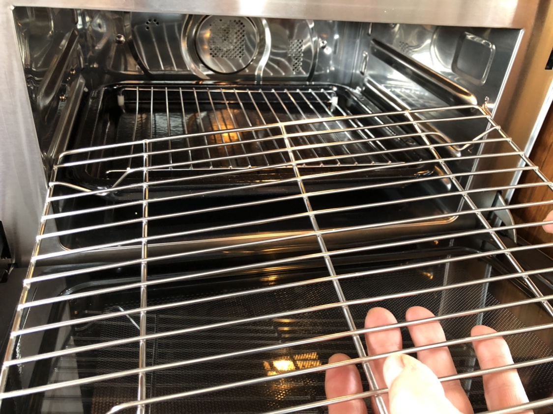 Hitachi 31-litre water wave oven steaming and baking integrated oven MROVS8 baking pan baking mesh 304 stainless steel mesh rack 410*300