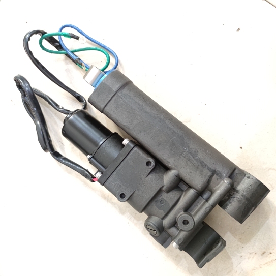 Outboard Motor Hydraulic Lift 2/4 Stroke 40/50/60 Horsepower Yamaha Domestic and Major Brands Universal Electric Manual Outboard Motor Hydraulic Lift 2/4 Stroke 40/50/60 Horsepower Yamaha Domestic and Major Brands Universal Electric Manual