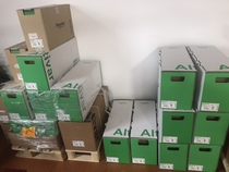 Schneider module TM3DQ8R TM3AI8 TM3AI8 TM3AQ4 TM3DI16 TM3DI16 brand new original dress