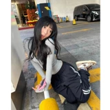 Осенний базовый приятный телу лонгслив, в американском стиле, V-образный вырез