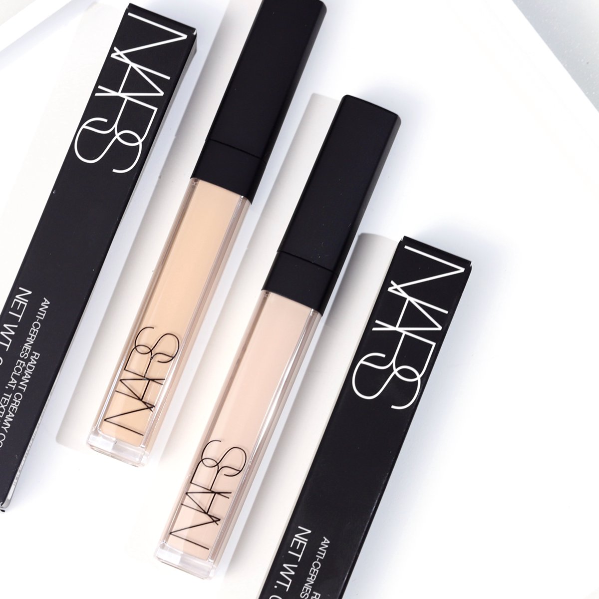 nars Flawless Cream Makeup FLAWLESS Chickenpox Imprinted Black Eyed Ring Moisturizing Embellished Mullet Skin Color 6ml