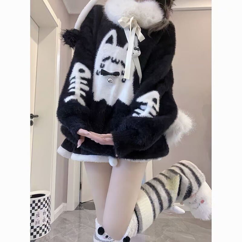 Autumn and Winter Japanese-Style Cute Two-Dimensional Ghost Cat Faux Mink Round-Neck Warm Soft Knit Fishbone Sweater for Women