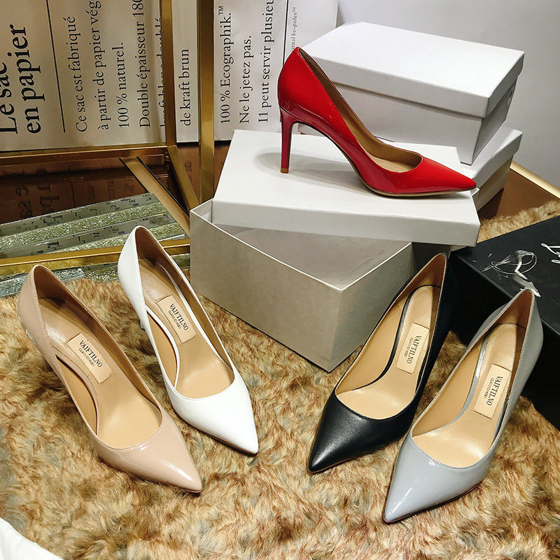 A D Hepburn small fresh ~ high heels stiletto pointed toe 2022 new all-match black professional shoes