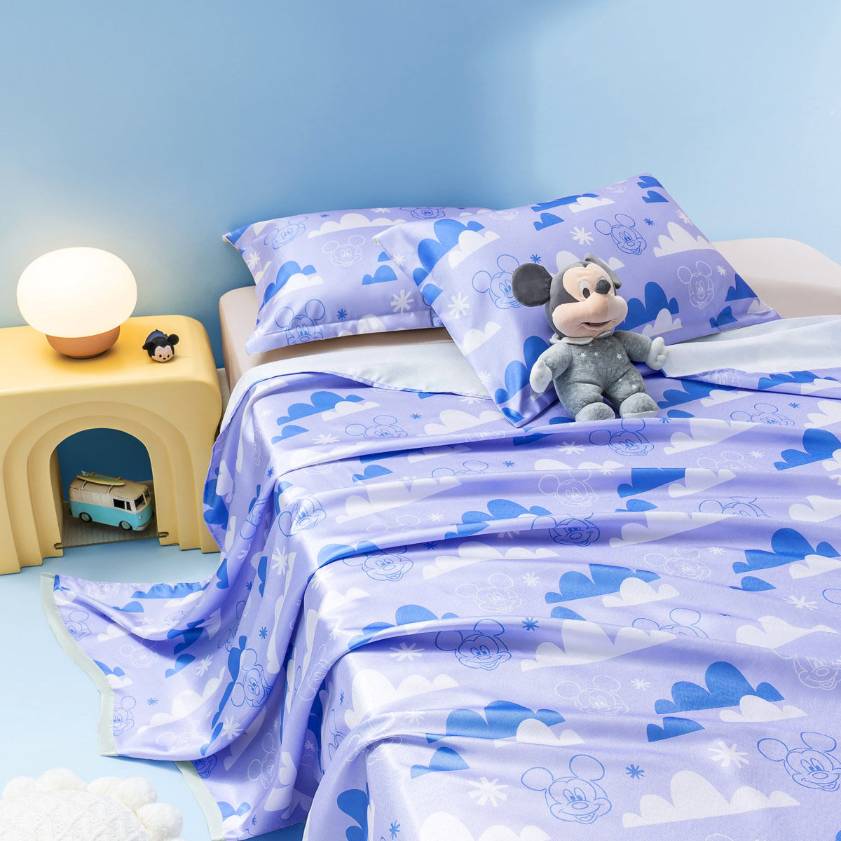 Disney 迪士尼 A类安全等级 冰丝凉席 可折叠单双人空调席二件套 180*240cm 49包邮（需领券）2色可选