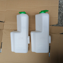  Changan old Benben 1 0 1 3 Benben LOVE sub-kettle Return kettle small water tank antifreeze small kettle