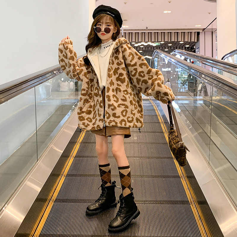 next dears girls autumn and winter clothes Lamb hair middle child BAO WEN plus velvet padded top children Korean coat