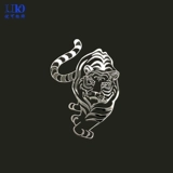 Металлический мобильный телефон, наклейка, кукла, модель животного, ноутбук, тигр