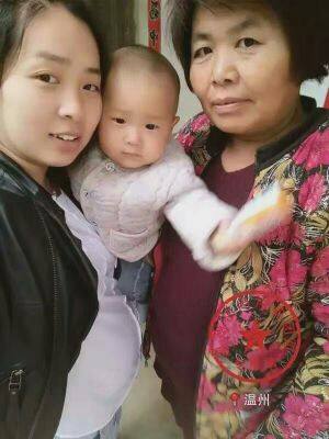 Corset amincissant V-cou - Ref 703632 Image 14