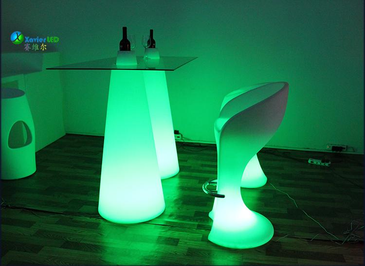 Saiville thanh trực tiếp đồ nội thất điều khiển từ xa hộp đêm ktv hiện đại LED ánh sáng đầy màu sắc và ghế kết hợp bàn hình nón - Giải trí / Bar / KTV bàn quán bar