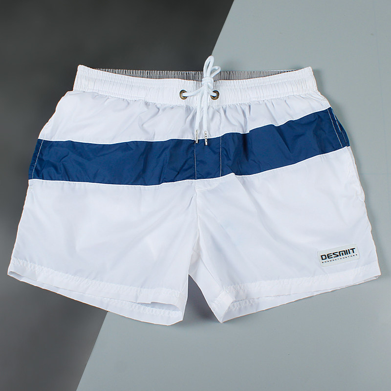 Large size loose quick-drying men's beach swimming trunks inner fitness water garden hot spring anti-embarrassing three-point shorts underpants