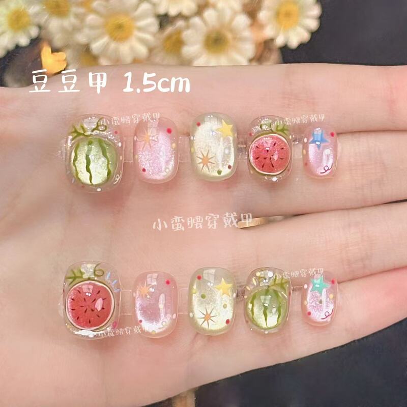 [Iced Watermelon] Hand-Painted Squishy Watermelon, Clear and Hydrating, Summer Handmade Wearable Nail Art, Cat Eye, Brightening Nail Polish