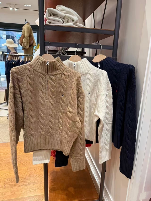 Same Quality as Department Store, 2026 Autumn and Winter New Classic Style Loose Fit Half-Zip Stand Collar Knit Sweater for Men and Women Same Quality as Department Store, 2026 Autumn and Winter New Classic Style Loose Fit Half-Zip Stand Collar Knit Sweater for Men and Women