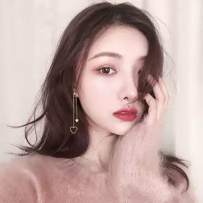 Long version of Love ear clip without ear hole female round face thin heart earrings 2020 New Tide temperament gentle earrings