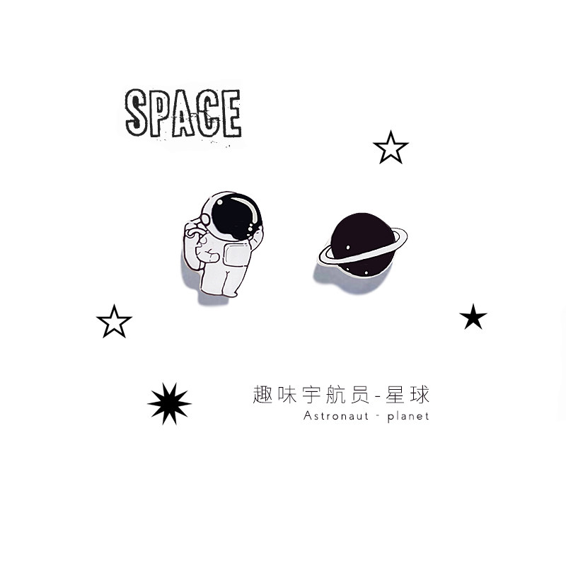 Interesting spaceman sterling silver earrings sleep without picking simple female small earrings ear clips cute earrings