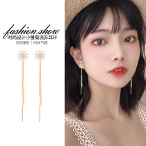 Advanced sense long ear clip without ear hole female fake ear drop fairy Air forest Super fairy Super fairy French Net red round face thin earring