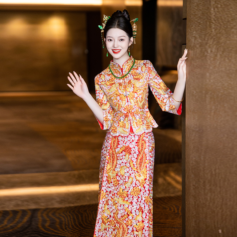 Xiuhe Dress Bride 2026 New Wedding Dress Dragon and Phoenix Gown Traditional Chinese Wedding Dress Royal Gown Elaborate Tailoring Slim Fit Xiuhe Dress Bride 2026 New Wedding Dress Dragon and Phoenix Gown Traditional Chinese Wedding Dress Royal Gown Elaborate Tailoring Slim Fit