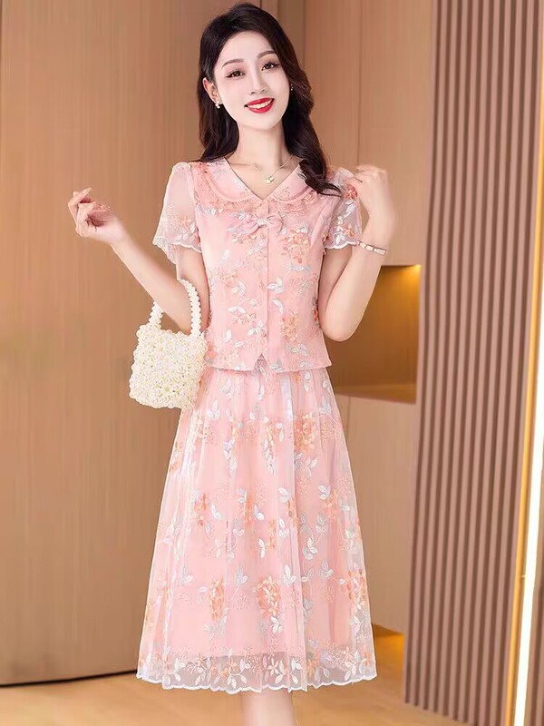 Cheongsam Dress 2026 New Style for Women, Summer, Mother's Style, Youthful, Elegant, Luxurious, High-End, Noble Lady Two-Piece Set Cheongsam Dress 2026 New Style for Women, Summer, Mother's Style, Youthful, Elegant, Luxurious, High-End, Noble Lady Two-Piece Set