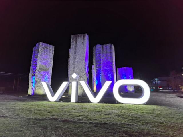 VIVO X30 Pro三种颜色47
