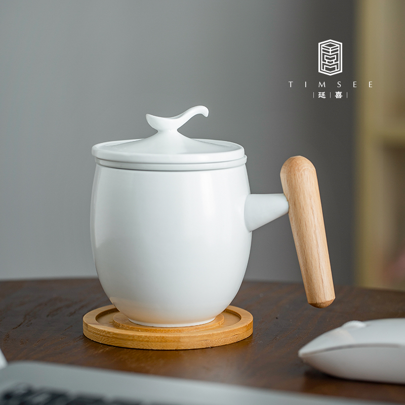 Creative wooden handle tea cup with lid filter ceramic office cup tea separation meeting room cup lettering custom