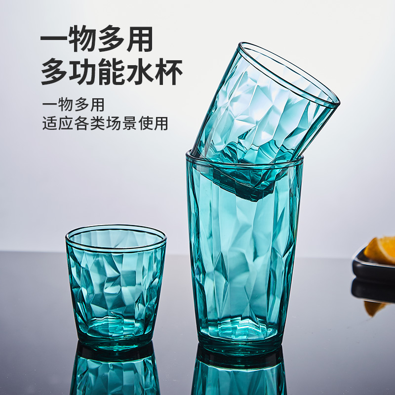 亚克力杯：现代生活中的多功能透明杯具