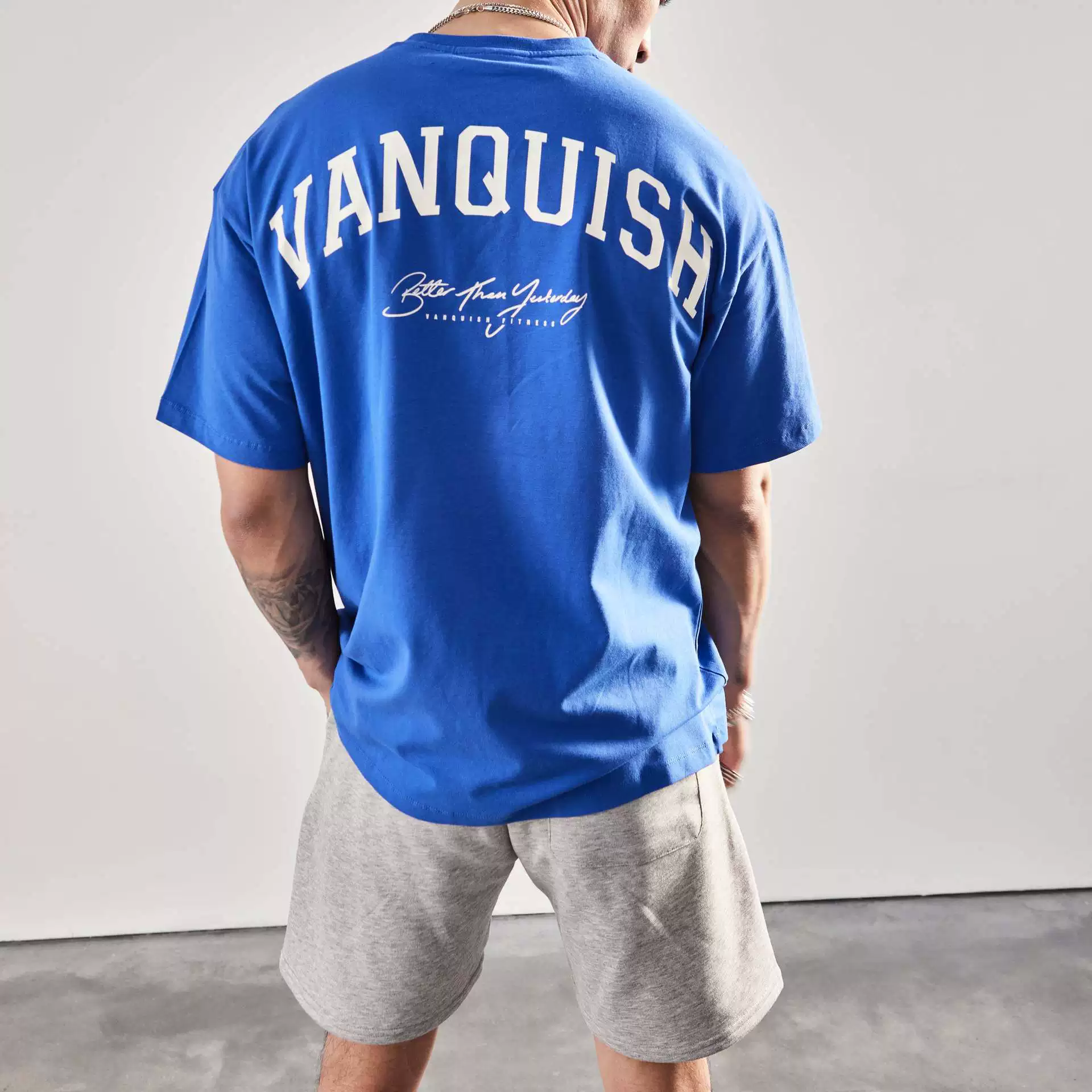 Summer sports T-shirt for gym, loose fit, with short sleeve, size