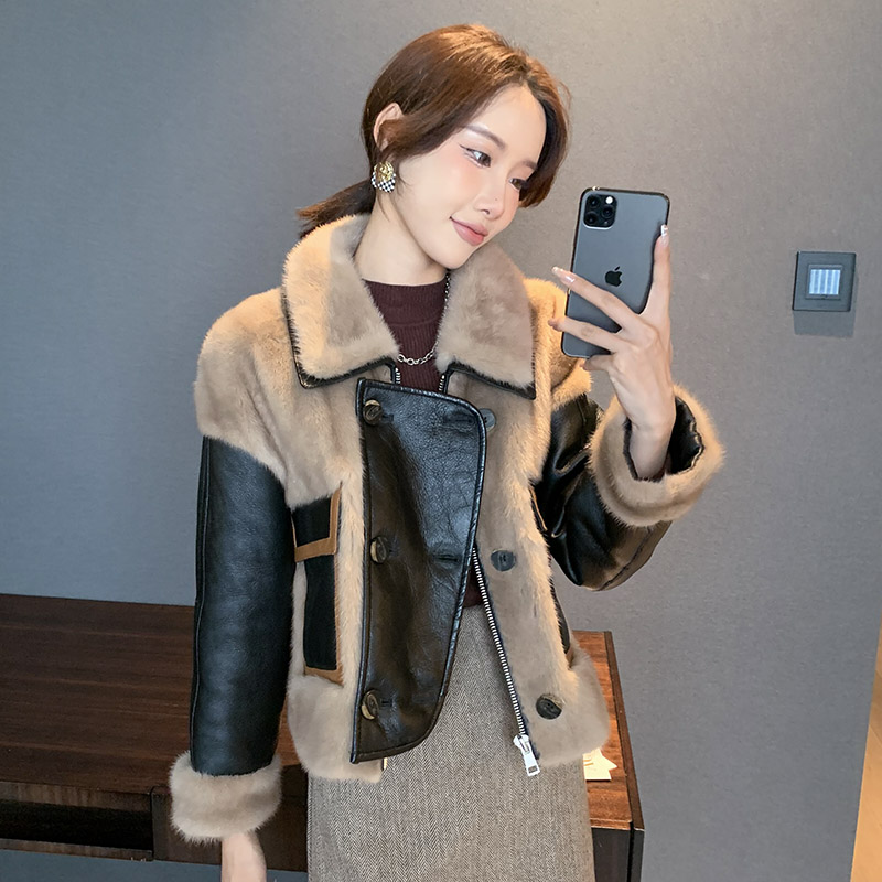 2021 years winter new water mink whole mink fur integrated jacket woman short and small young fashion leather grass 2013