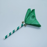 Темно-зеленый