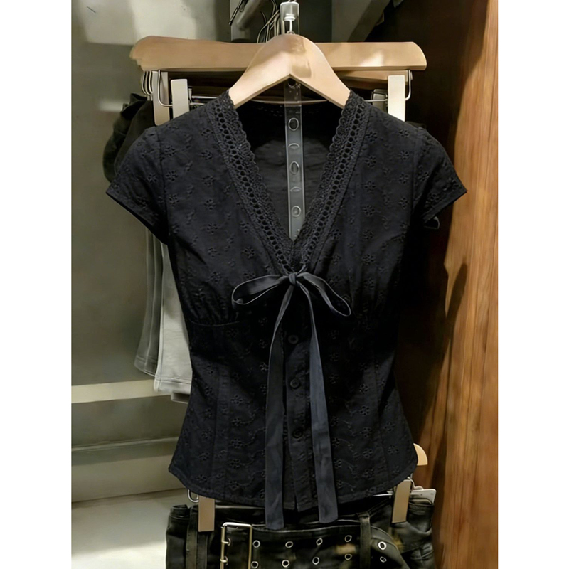 French-Style Black Jacquard V-Neck Short-Sleeved Shirt for Women, New Summer Design, Unique and Very Flattering, Slimming Top French-Style Black Jacquard V-Neck Short-Sleeved Shirt for Women, New Summer Design, Unique and Very Flattering, Slimming Top