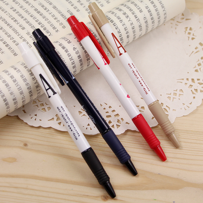 A pen student teacher used the approval work office ball pen 203 press the anti - slip atomic pen blue red oil pen