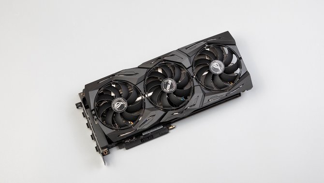 ROG RX5700XT显卡评测15