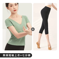 Футболка, штаны, короткий рукав