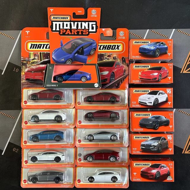 Hot Wheels hot little sports car alloy car TESLA Tesla ROADSTER model Ys Madou 3